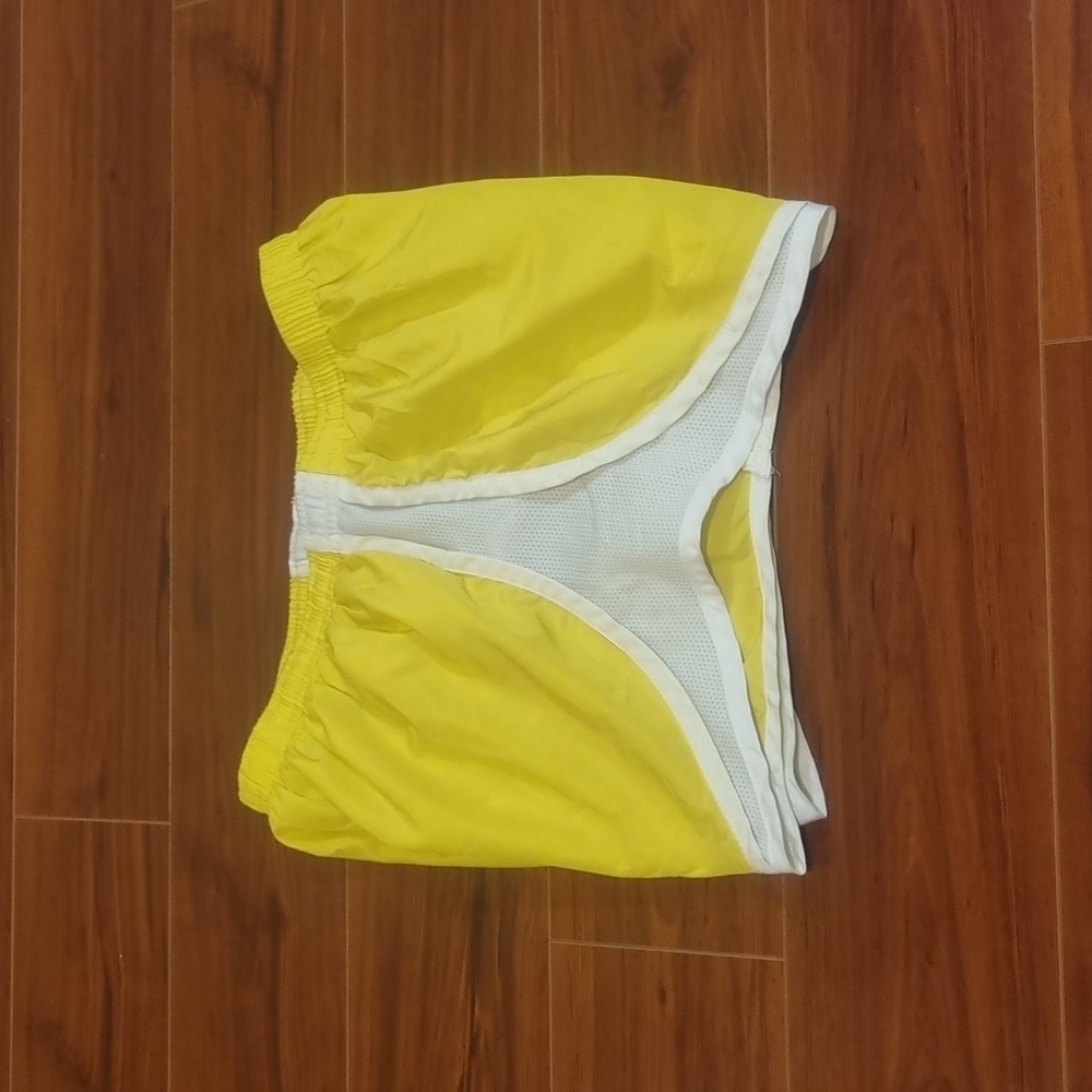 UZZI Running Shorts Set of 2 Size Medium - Picture 12 of 15